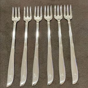 Vintage Oneida Community Twin Star